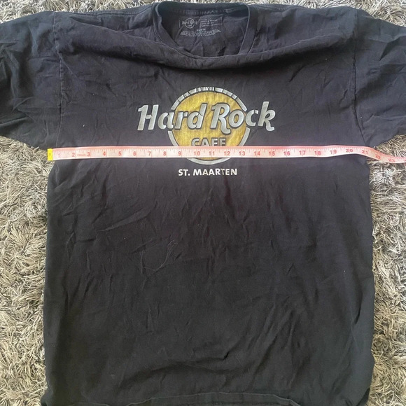 Hard Rock Cafe T-shirt - Picture 4 of 4